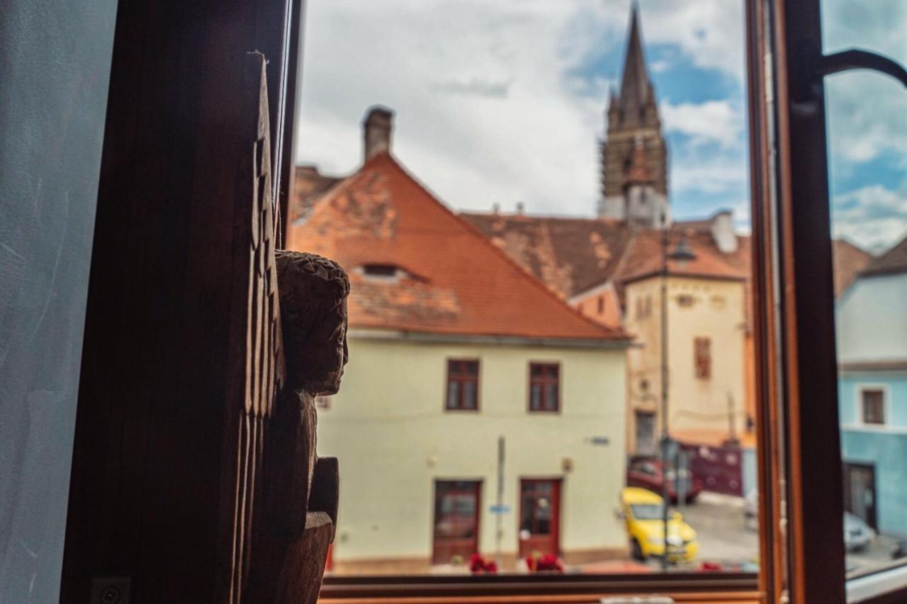 World Studio Sibiu Bagian luar foto