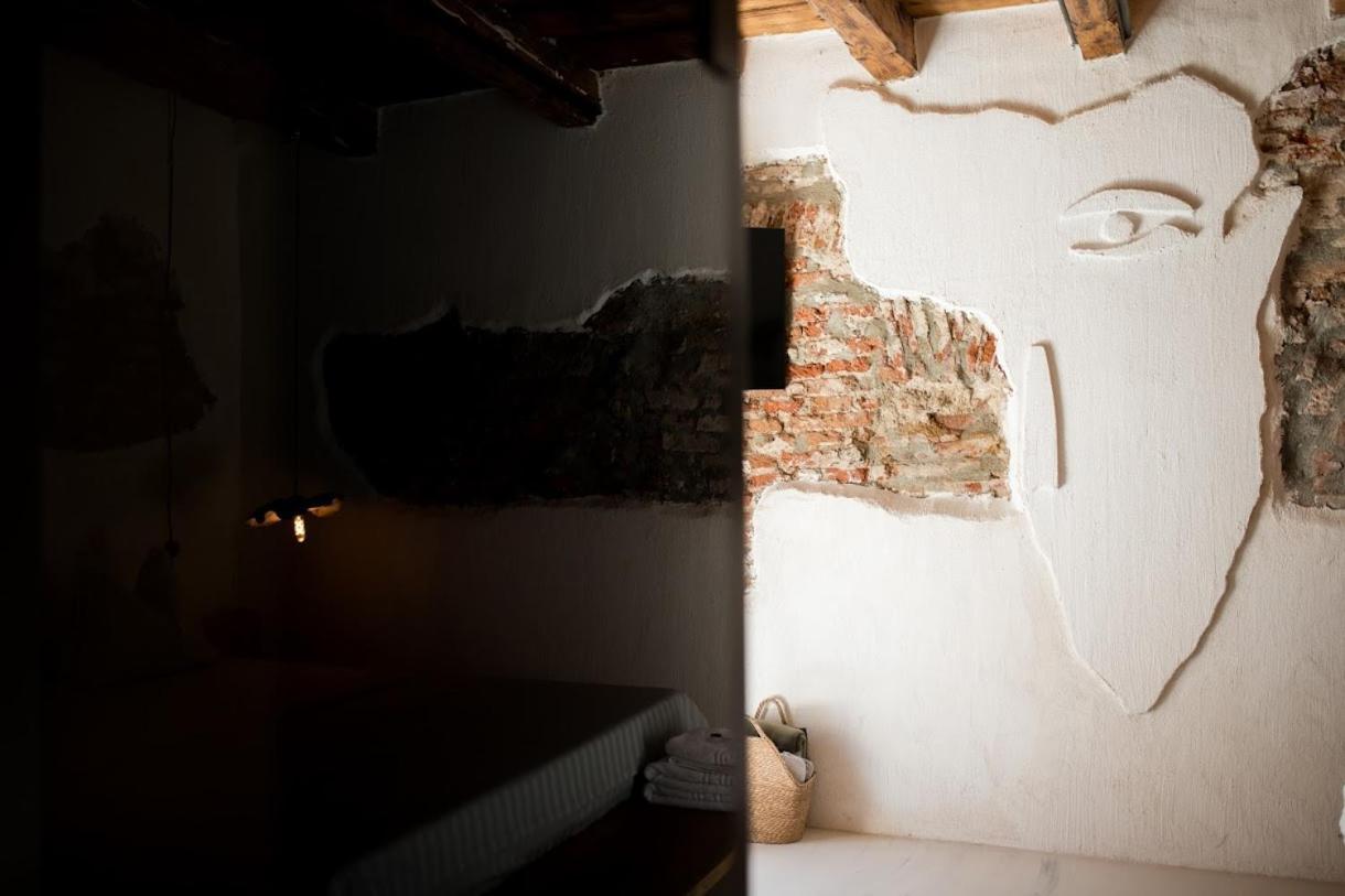 World Studio Sibiu Bagian luar foto