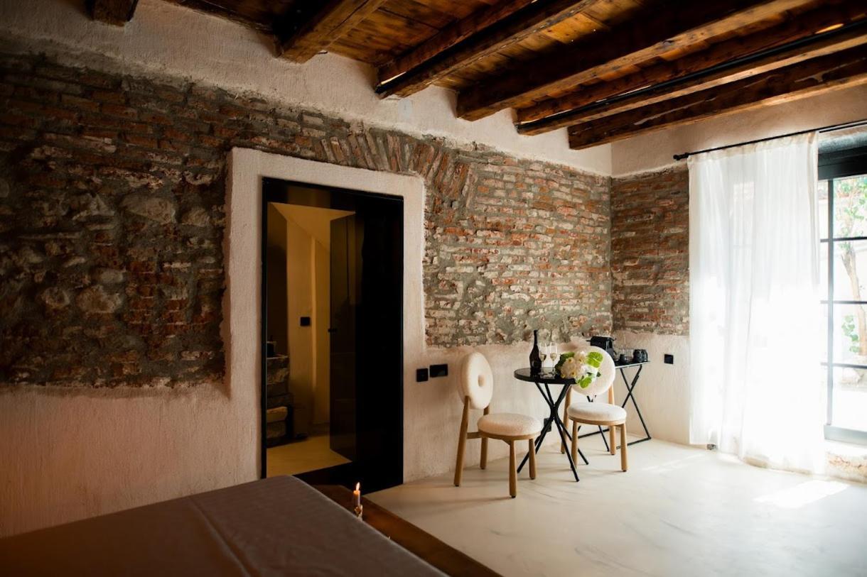 World Studio Sibiu Bagian luar foto