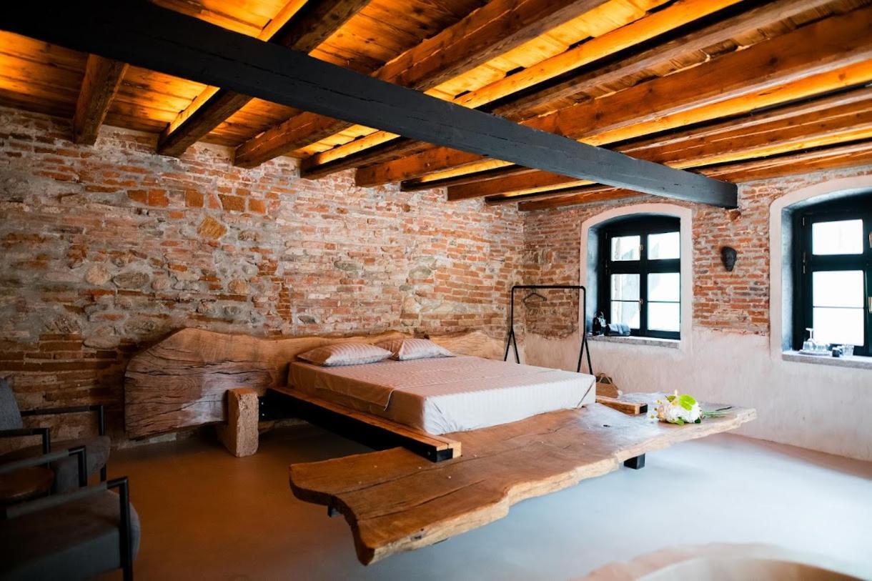 World Studio Sibiu Bagian luar foto